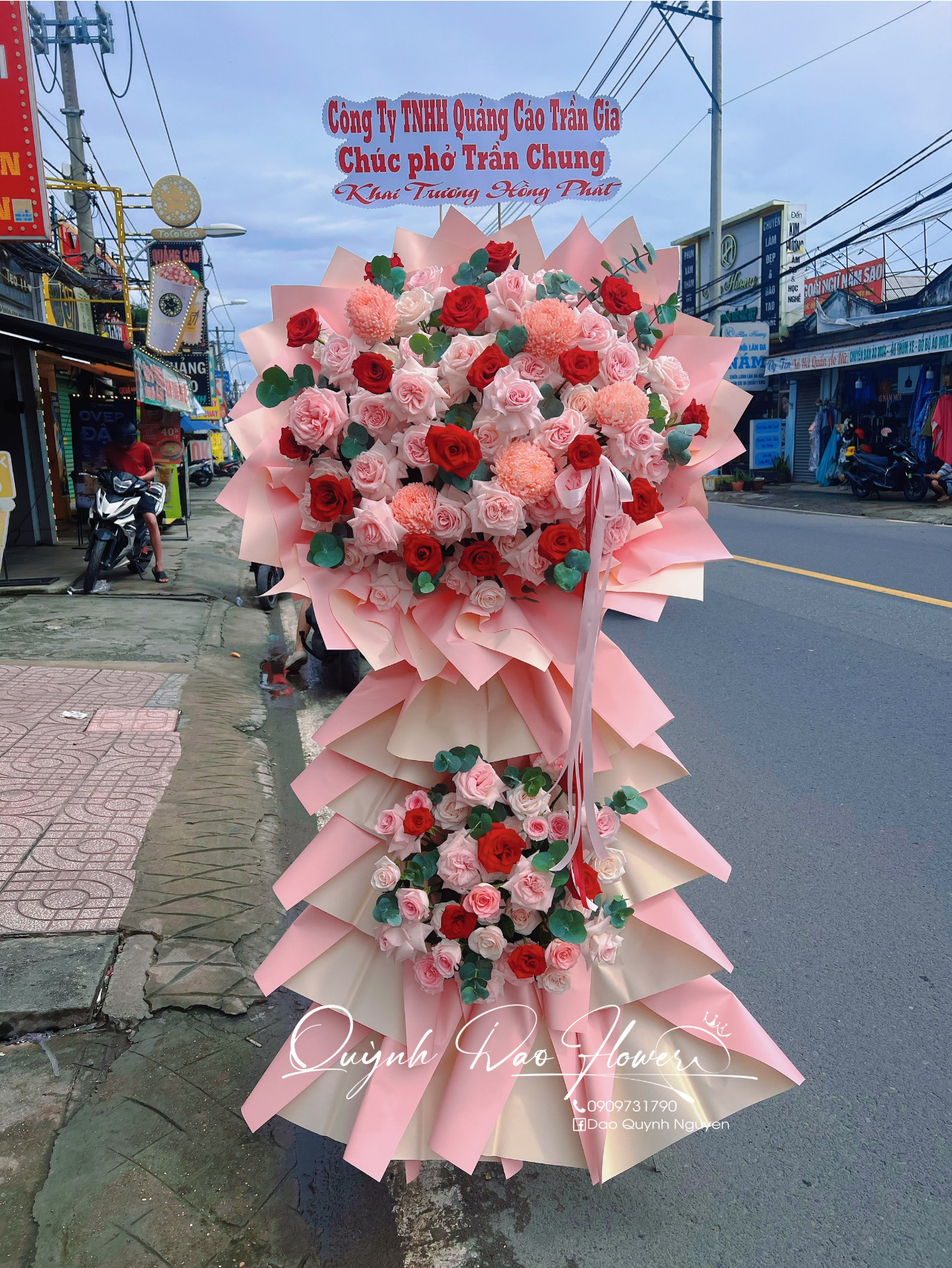 Kệ hoa khai trương Vĩnh phú, thuận an