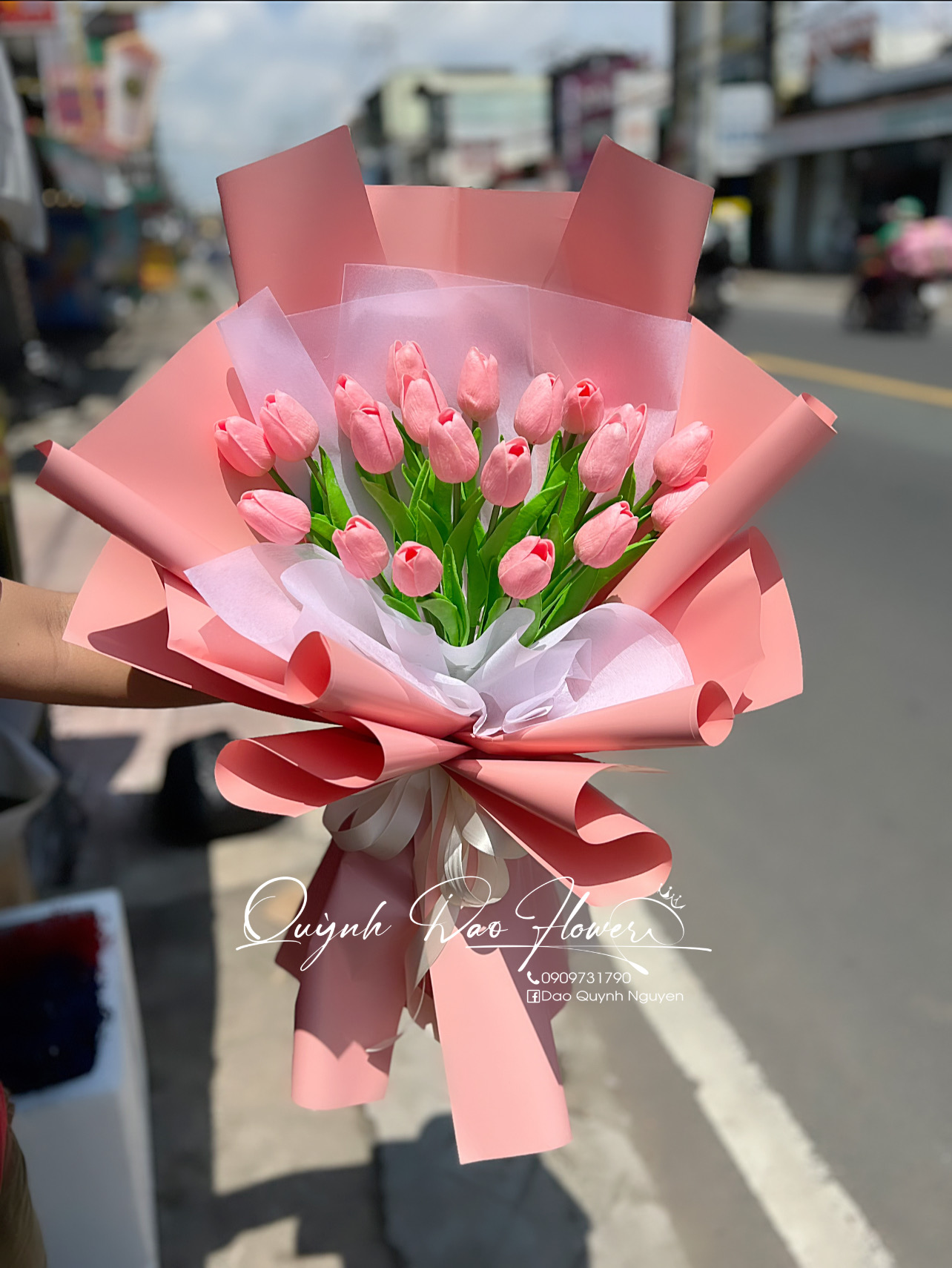 Bó hoa tulip màu hồng 