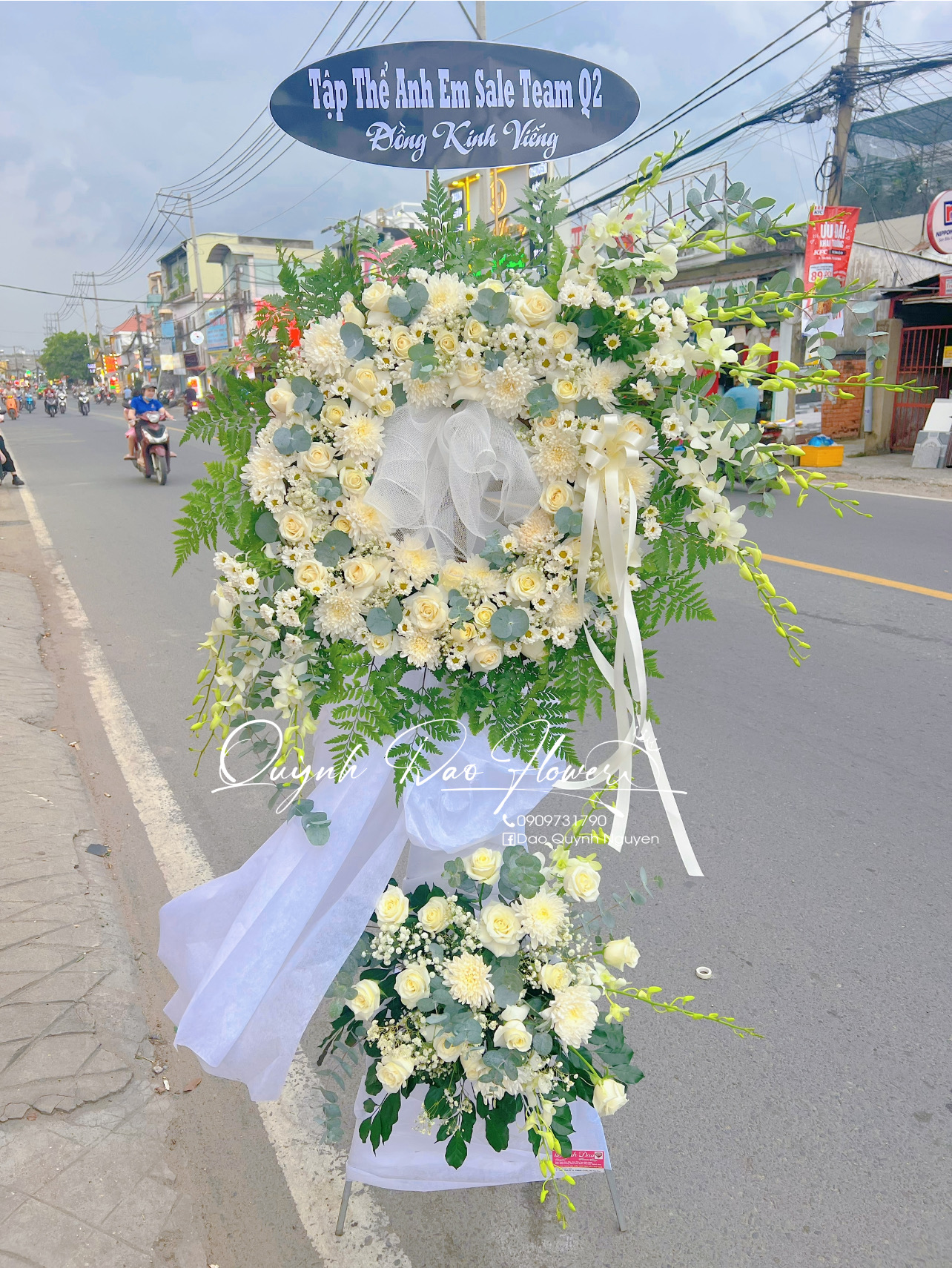 Hoa viếng Thủ Đức 