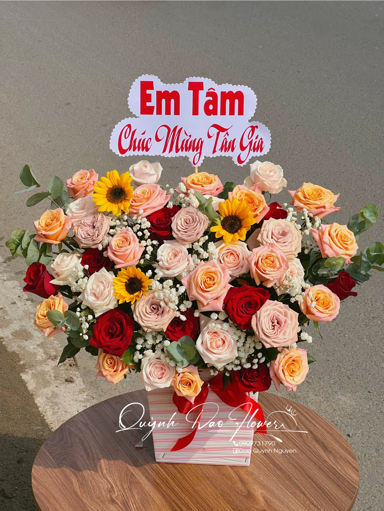 Giỏ hoa mừng Tân gia , nhà mới 