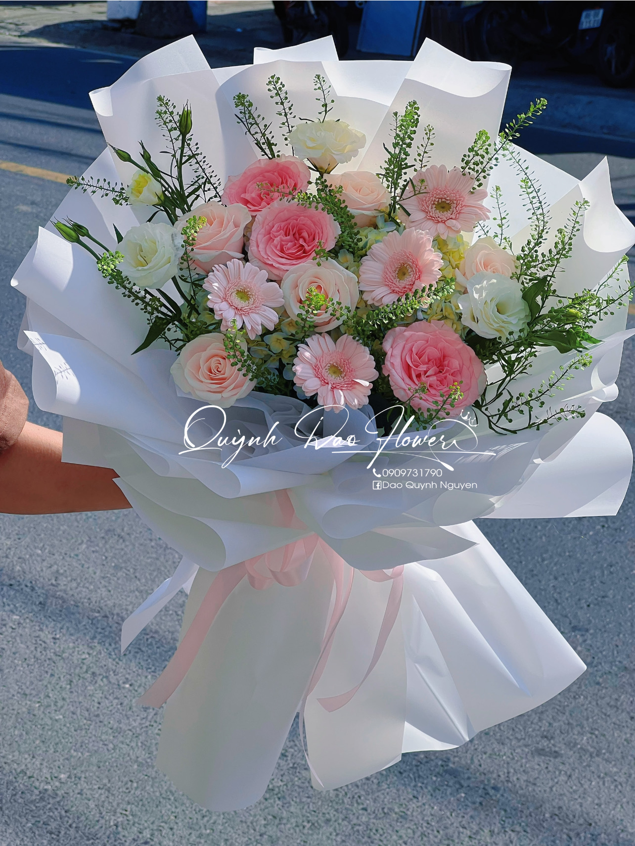 Hoa Tú cầu mix hoa cát tường 