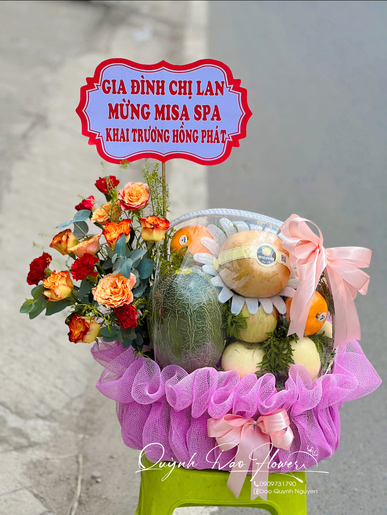 Giỏ trái cây giá rẻ tặng khai trương 