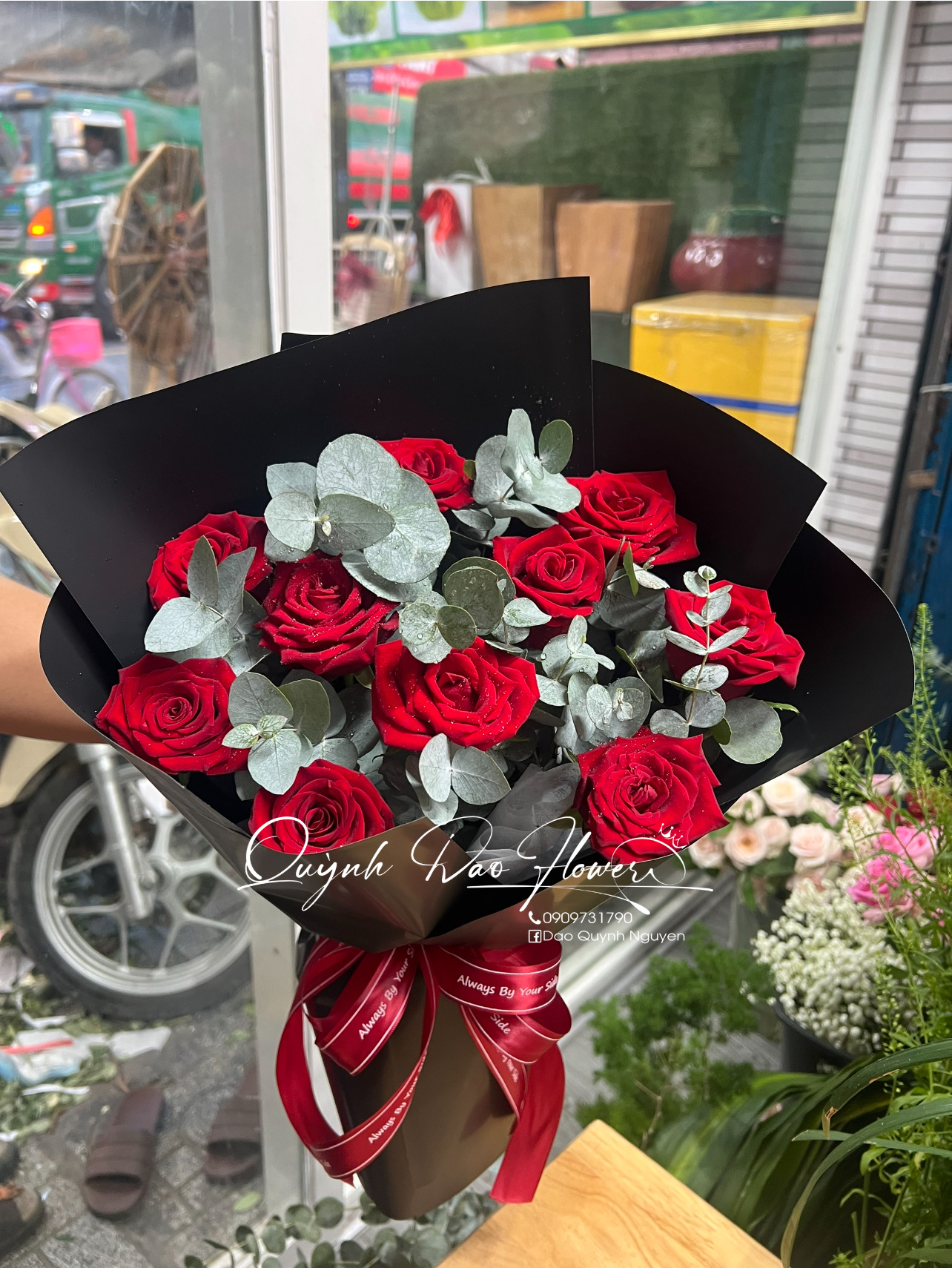 Bó hoa đỏ quận 12