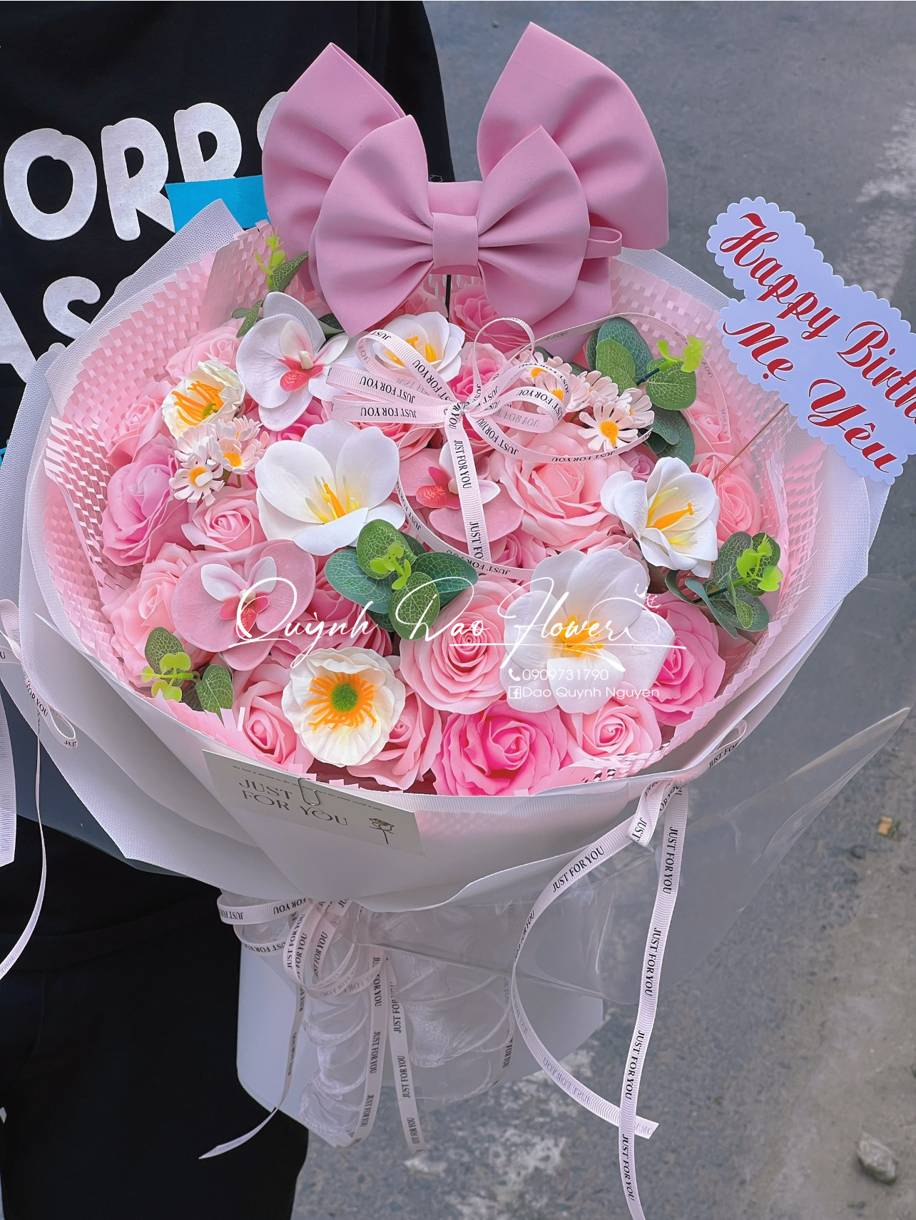 Bo Hoa sáp rút tiền 