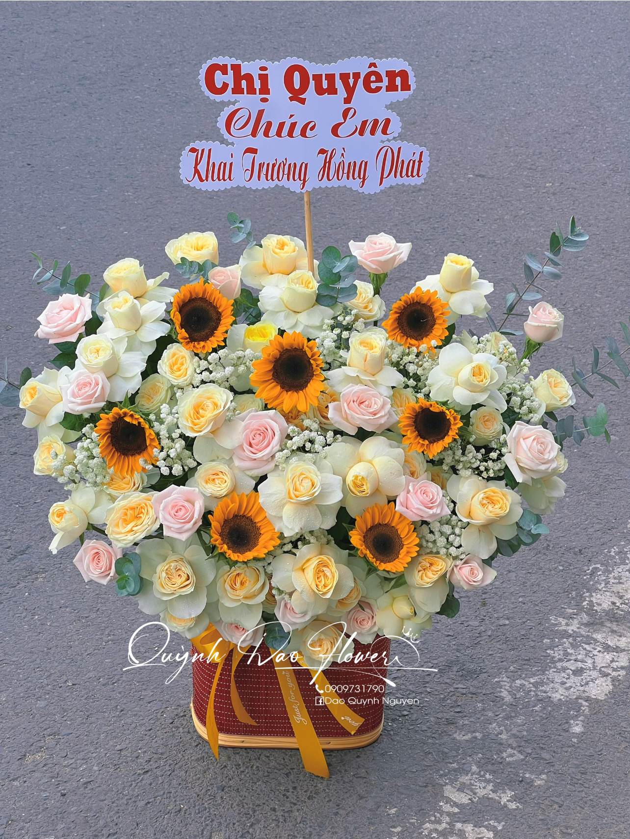 Giỏ hoa tươi quận 12