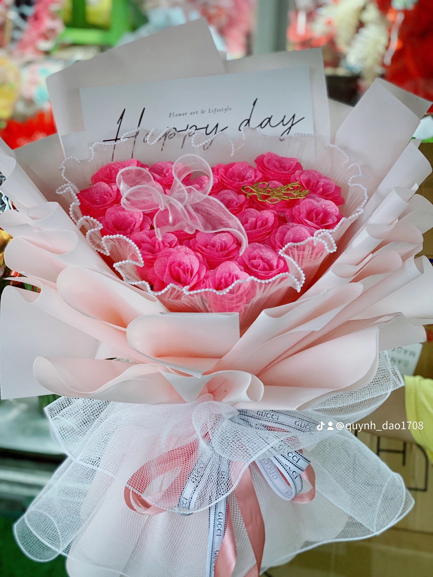 Bó hoa trái tim màu Hồng siêu cute