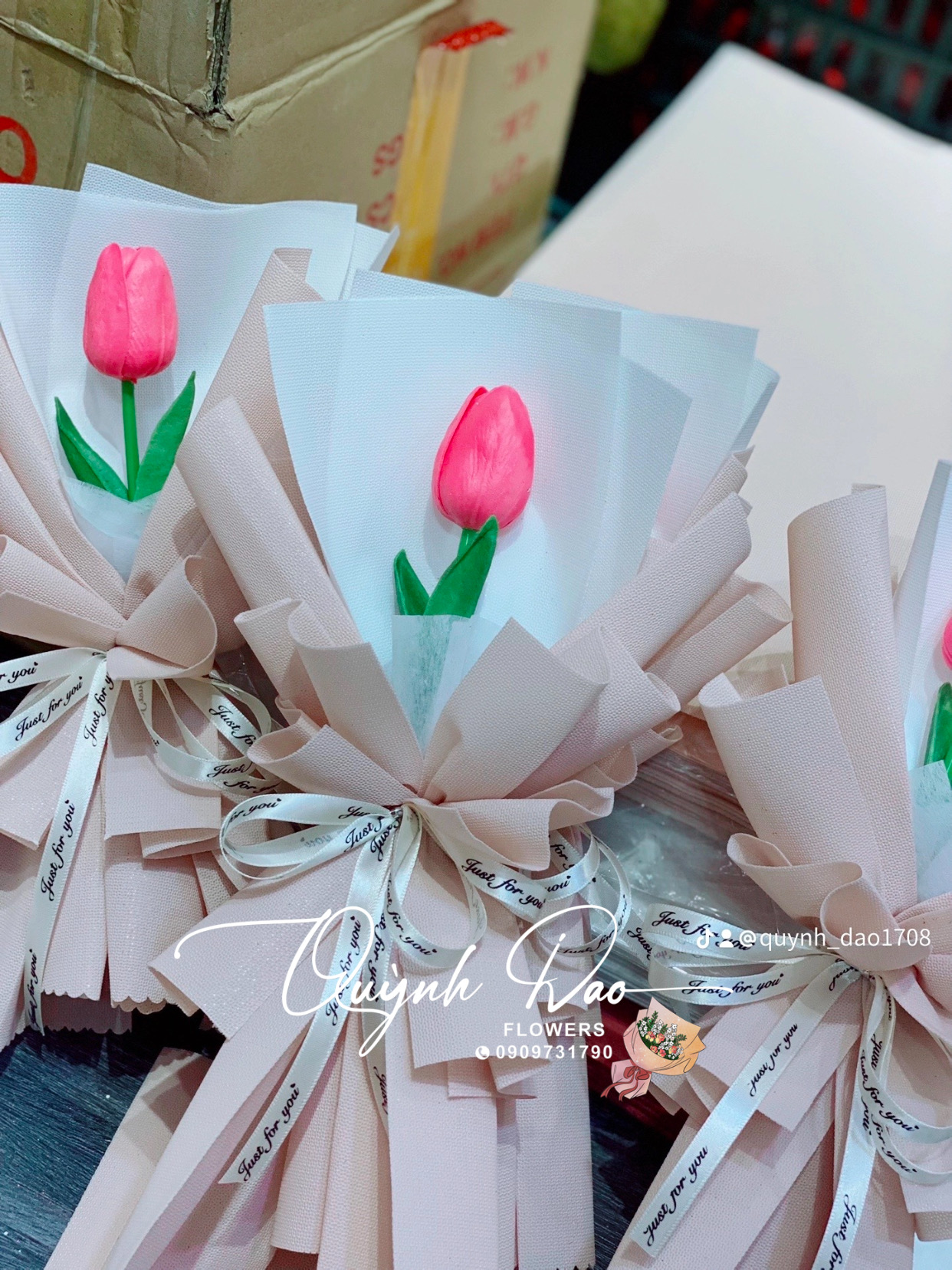 Bó hoa tulip 1 bông 