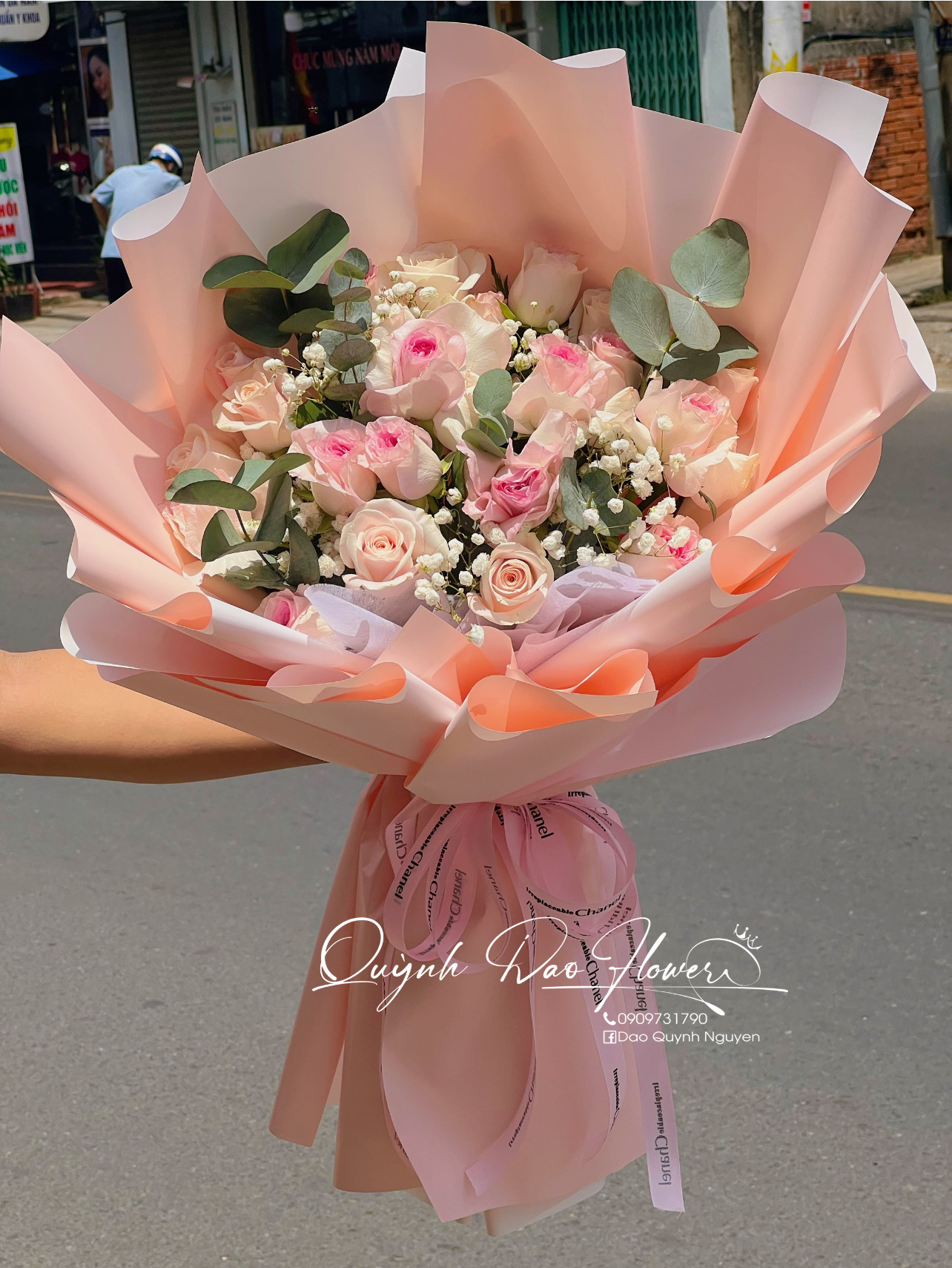 Bó hoa Hồng lạc thần nhẹ nhàng 