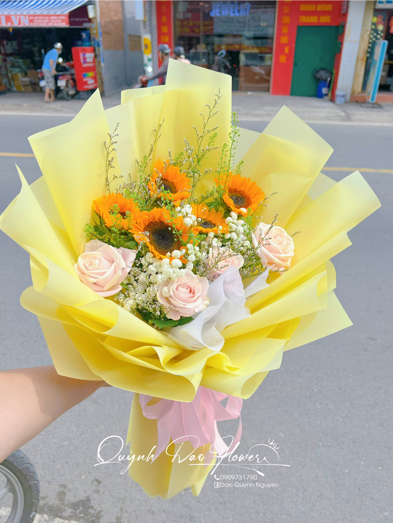 Hoa tốt nghiệp, Thủ Đức 