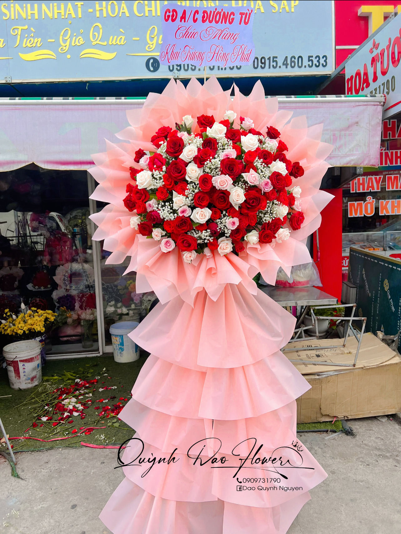 Kệ hoa khai trương 1 tầng giá rẻ