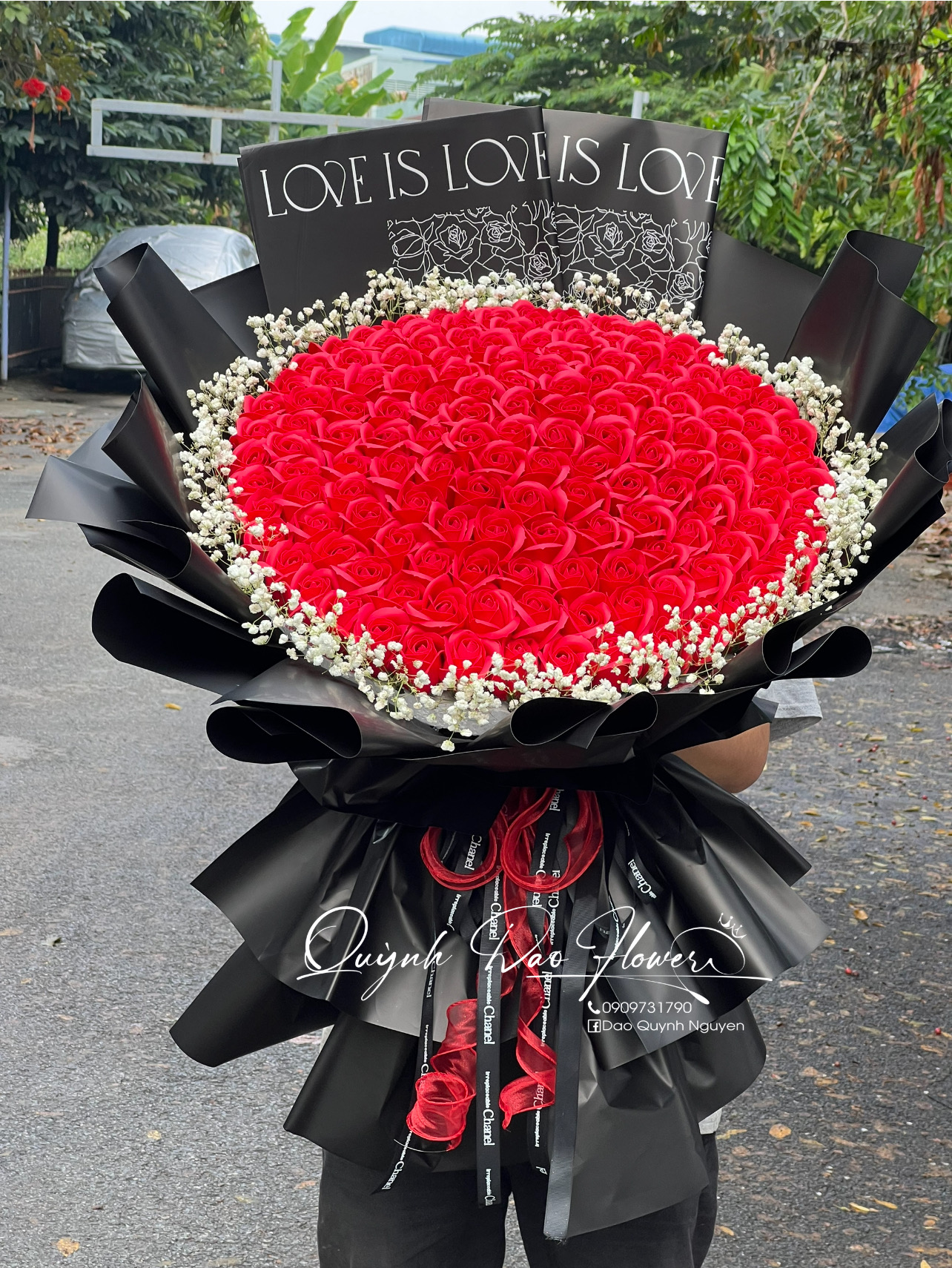 Bó hoa 140 bông sáp to đẹp 