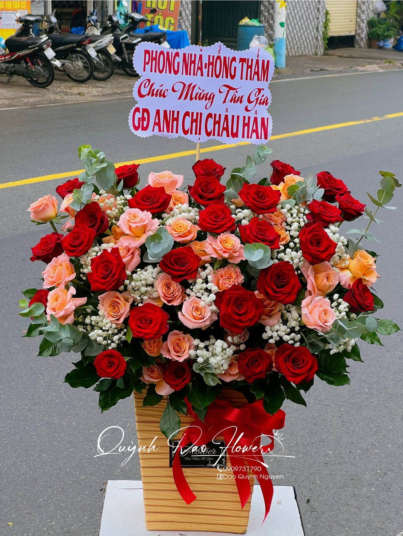 Giỏ hoa mừng Tân gia 