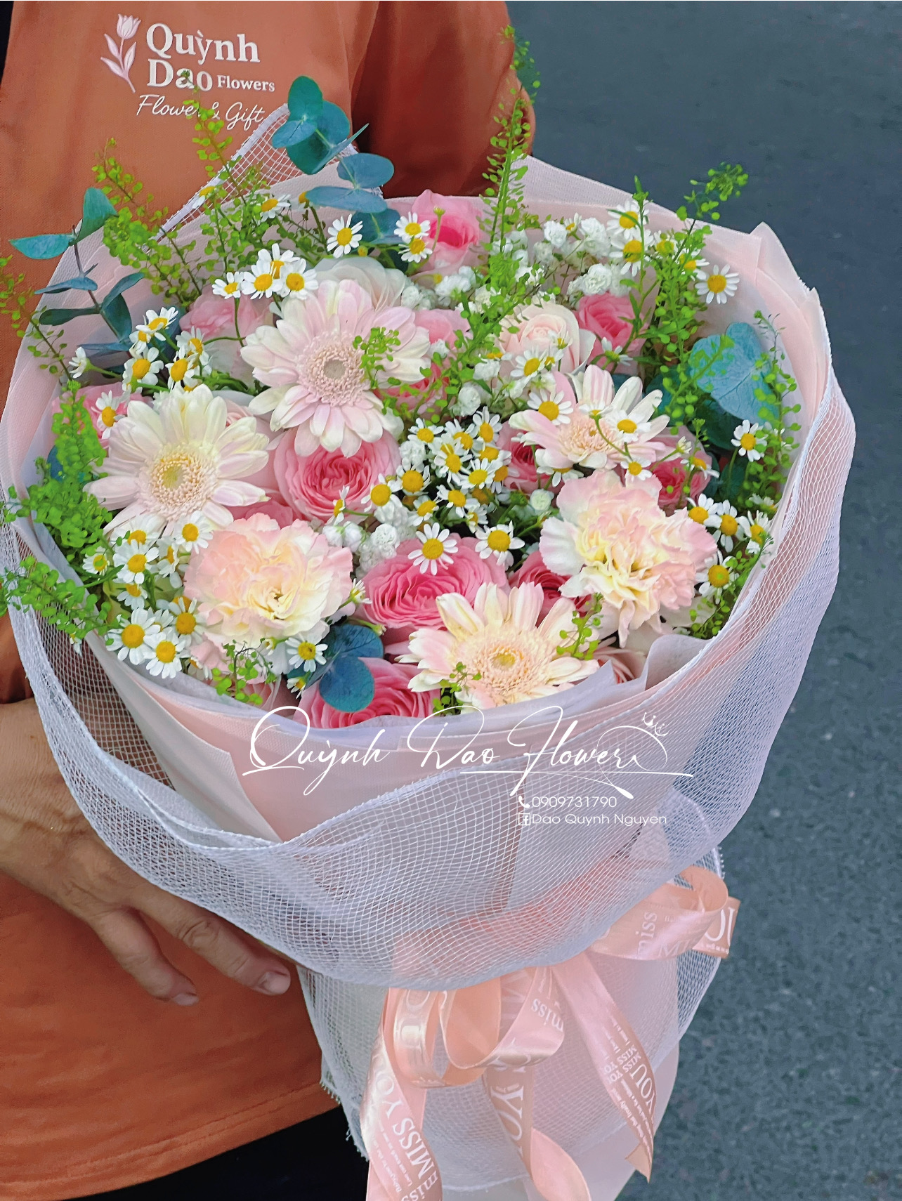 Bó hoa mix đẹp thủ Đức 