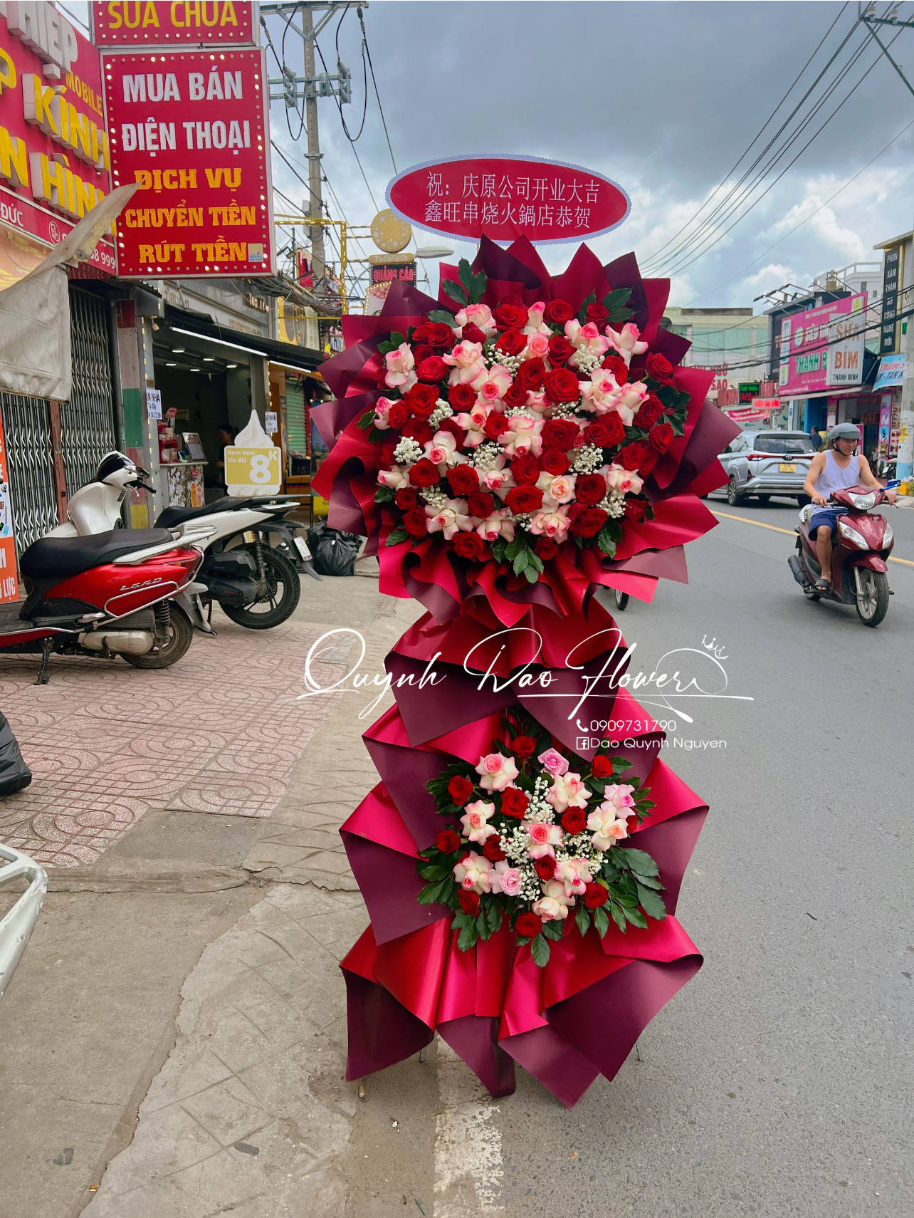 Kệ khai trương 2 tầng