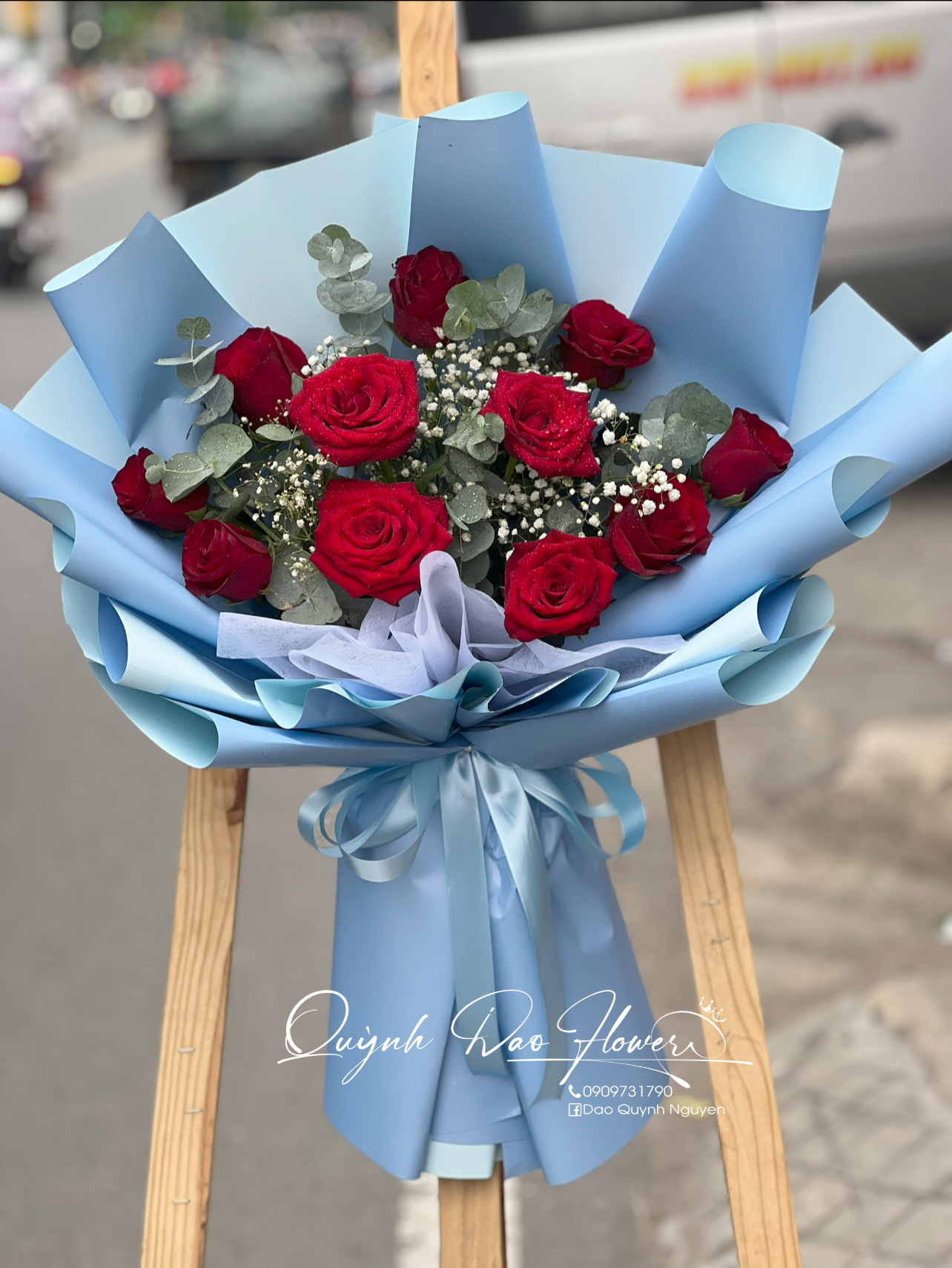 Bó hoa Hồng đỏ 11 bông tặng sinh nhật 
