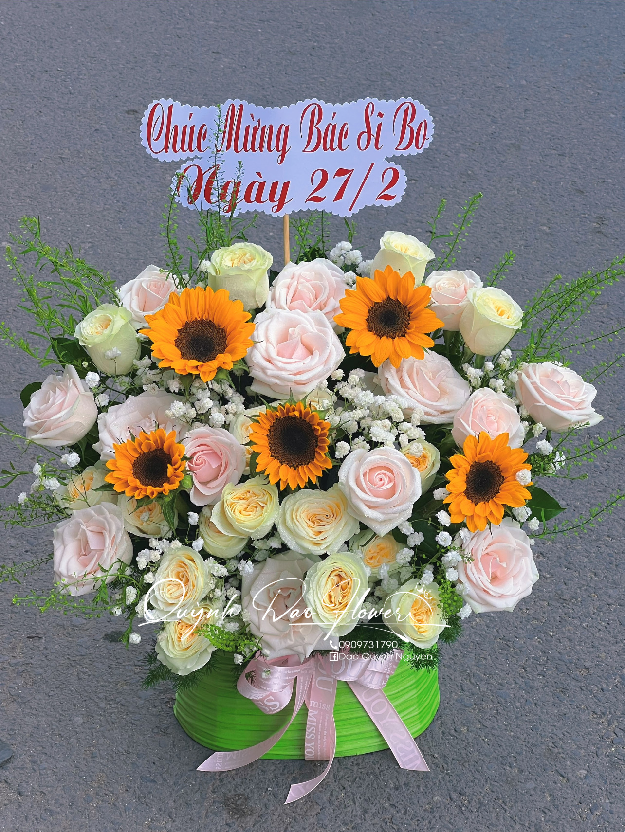 Giỏ hoa chúc mừng ngày thầy thuốc Việt Nam