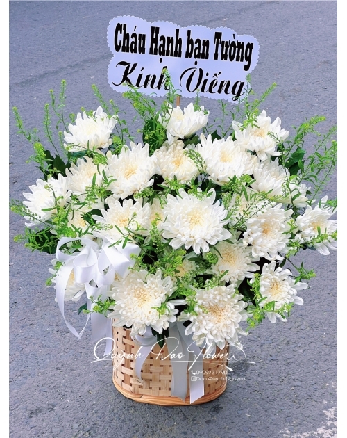 Giỏ hoa viếng 450k