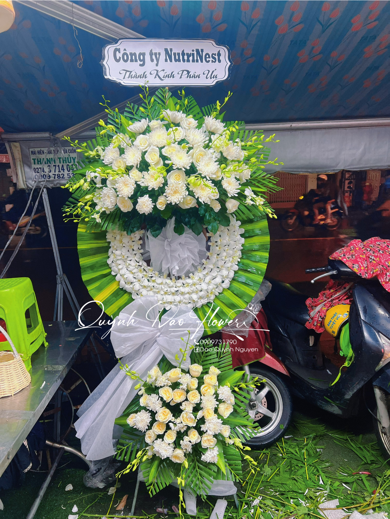 Hoa viếng thủ Đức, linh Xuân 