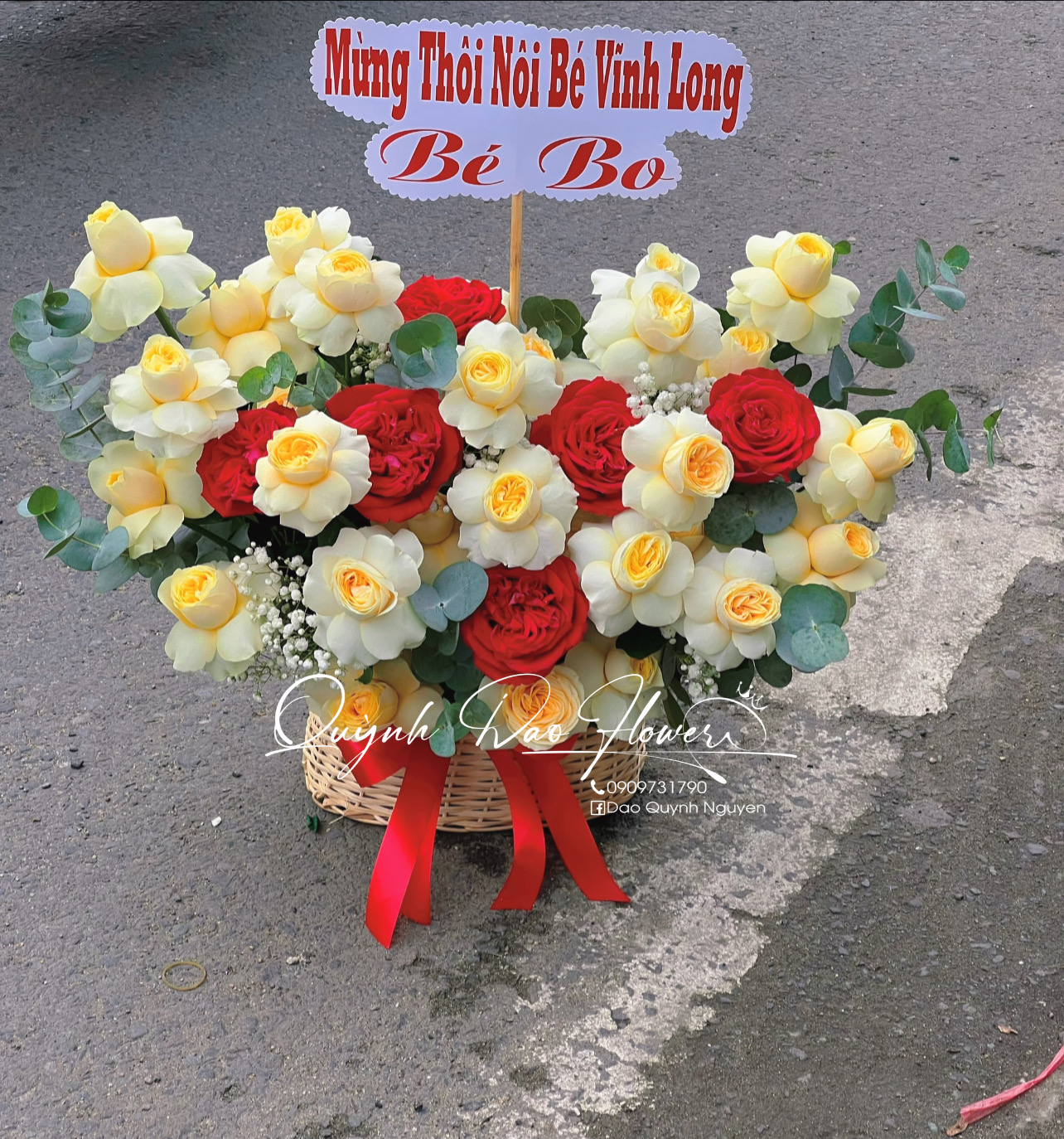 Giỏ hoa sinh nhật tặng mẹ thủ đức 
