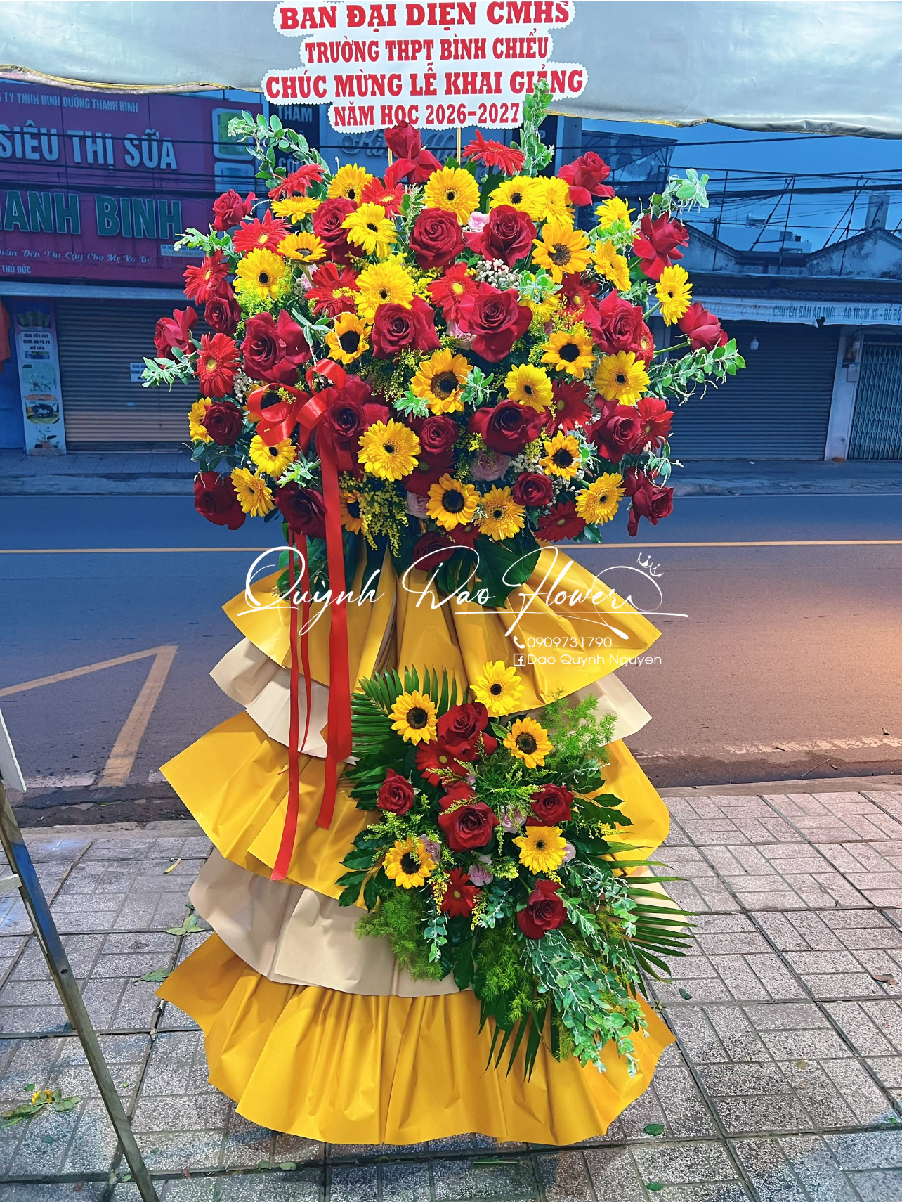 Kệ hoa mừng khai giảng 