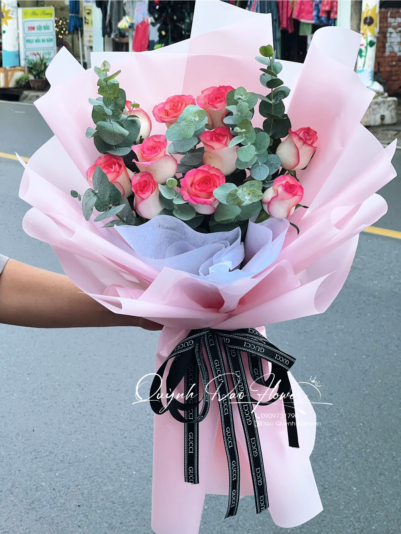 Bó hoa tặng crush
