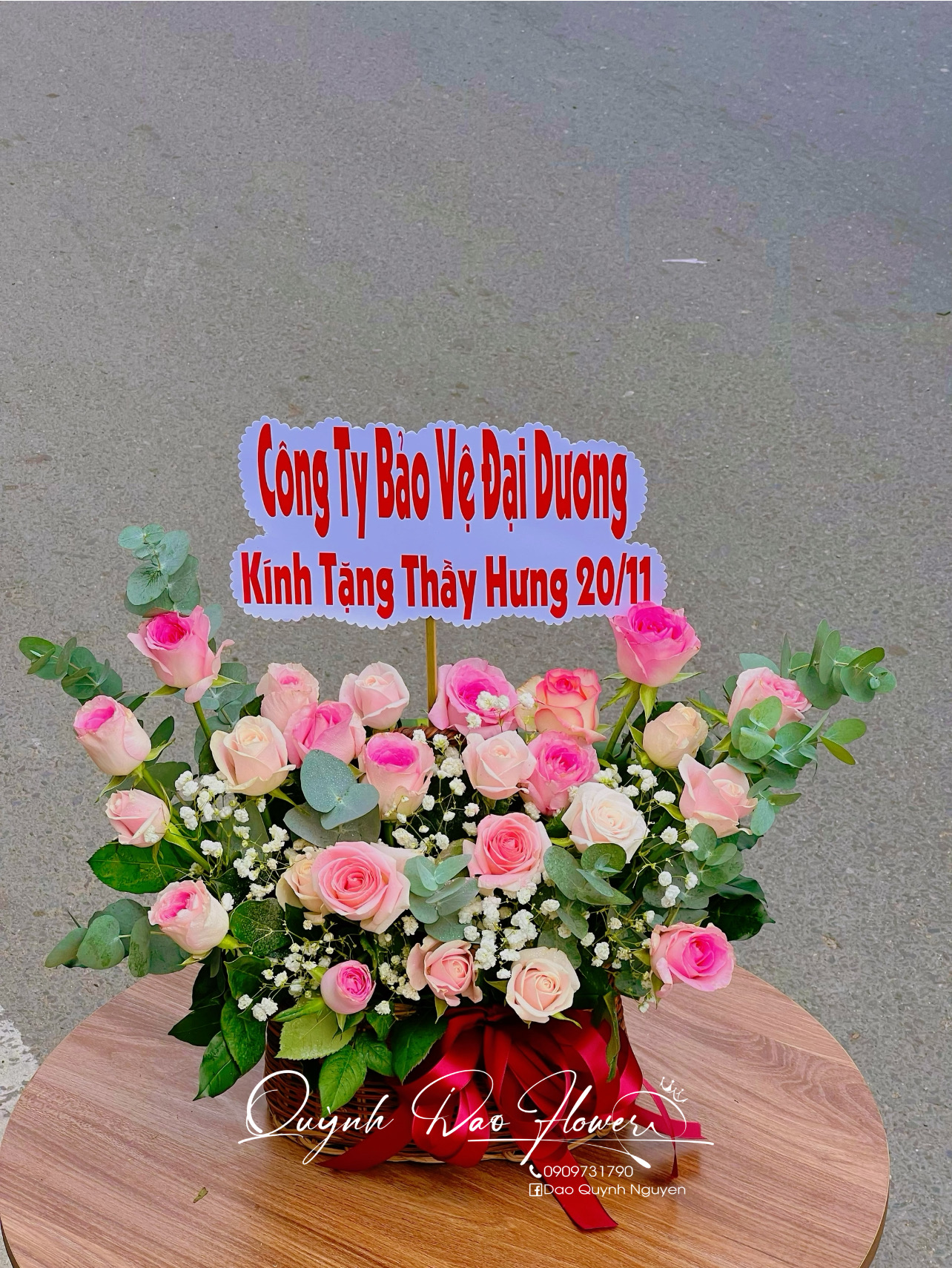 Giỏ hoa Hồng tặng chúc mừng 