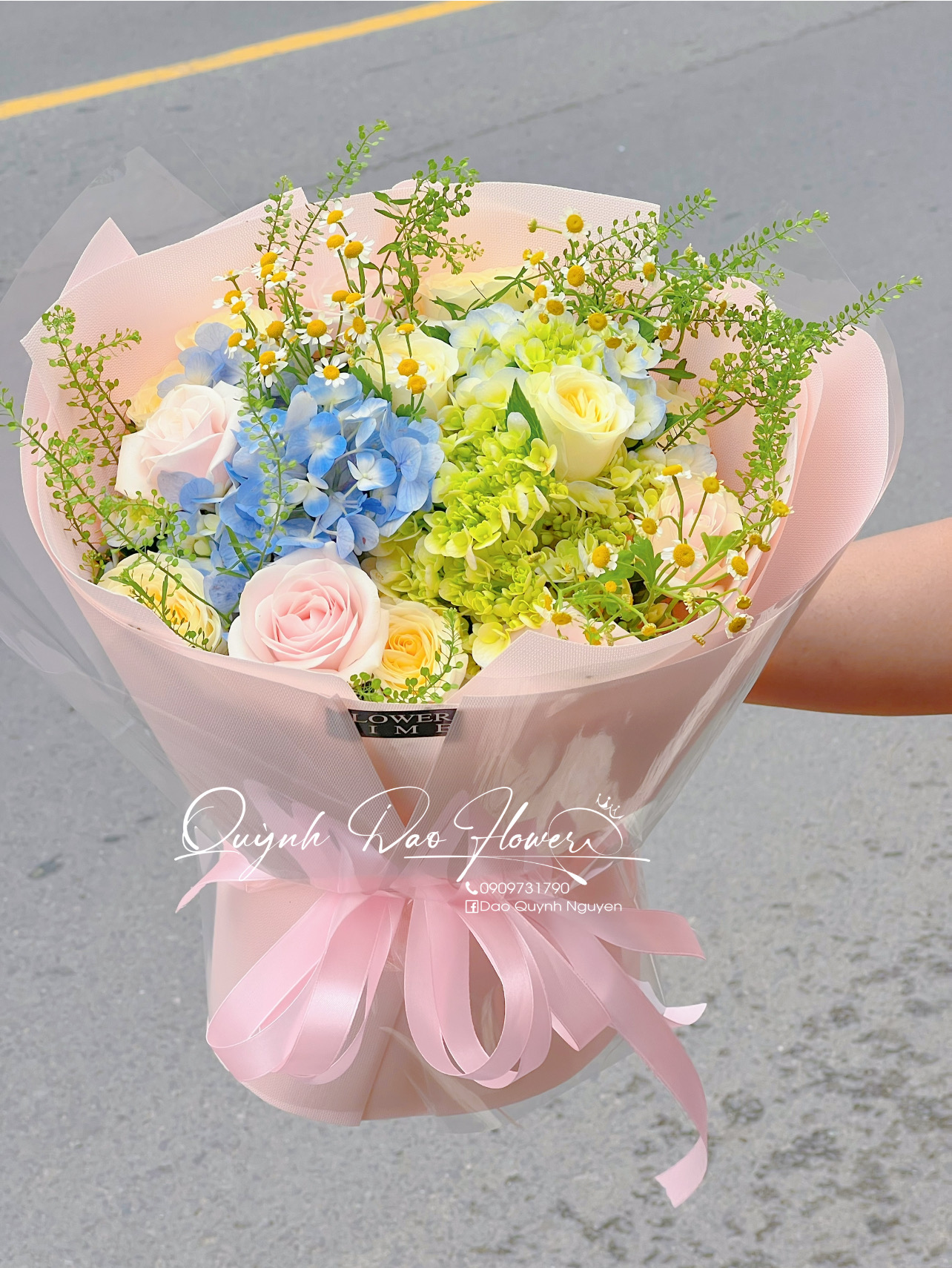 Bó hoa mix Cẩm Tú cầu kiểu Hàn 