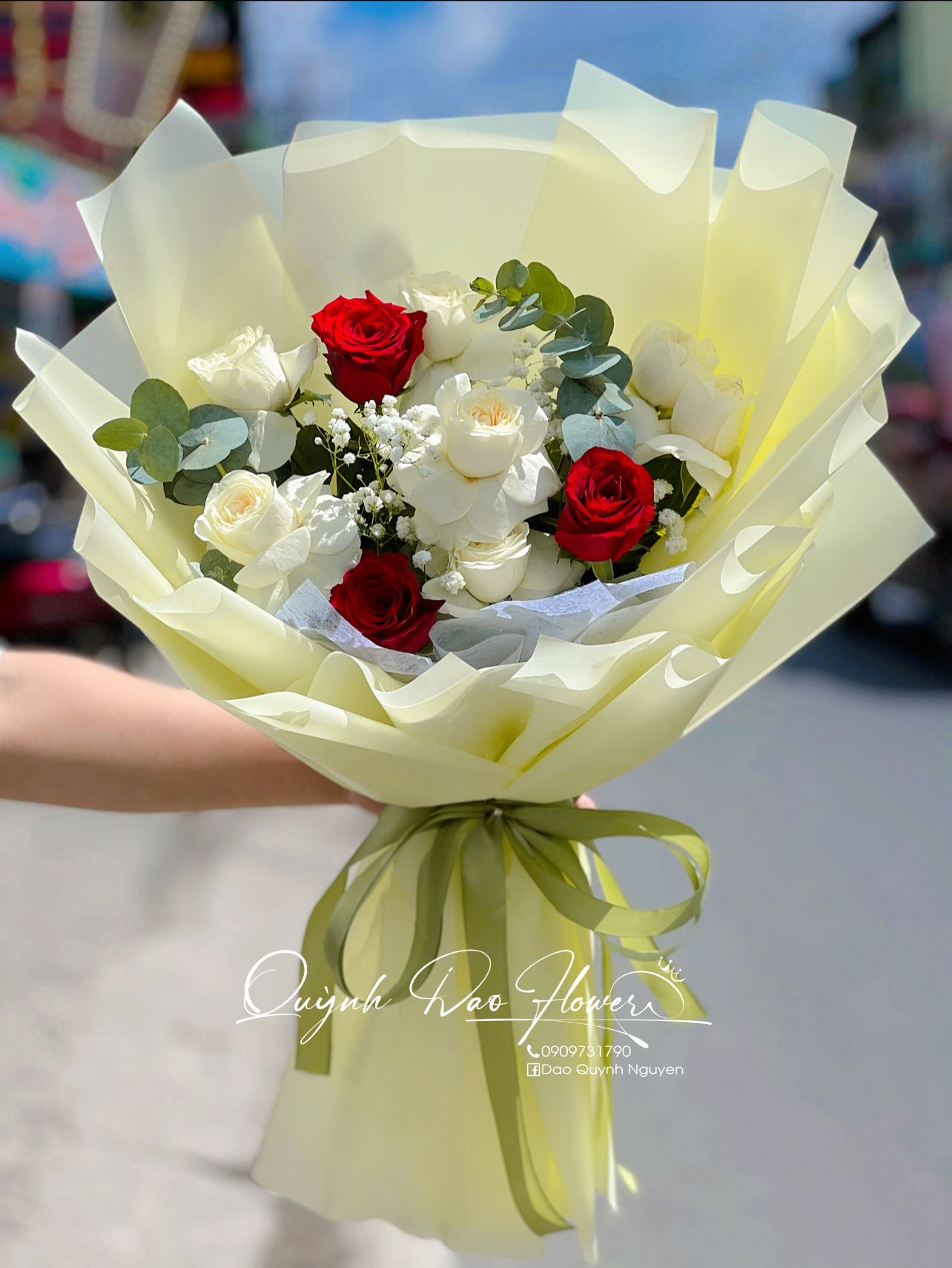 Bó hoa tặng bạn lễ trưởng thành 