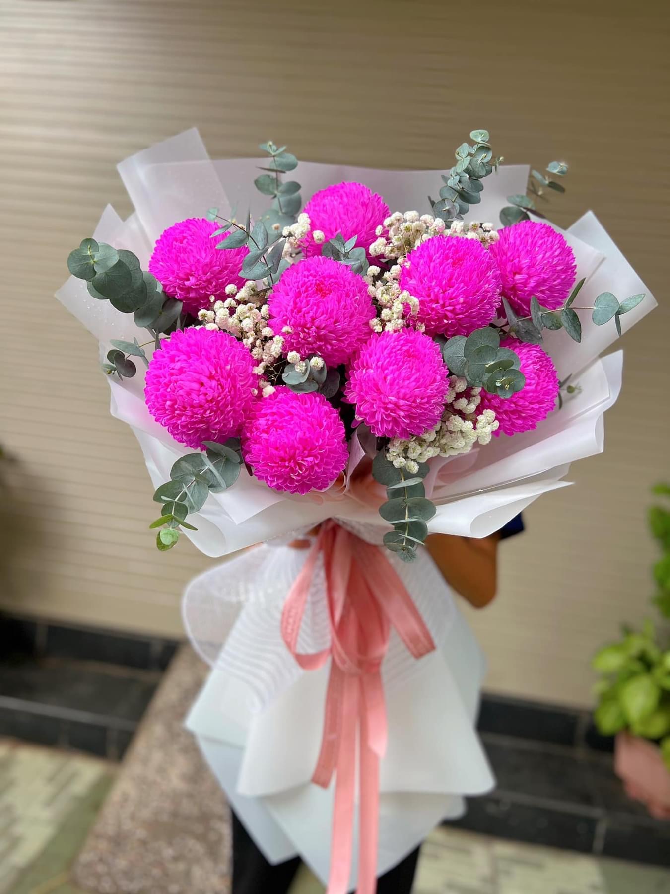 Bó hoa mẫu đơn màu hồng