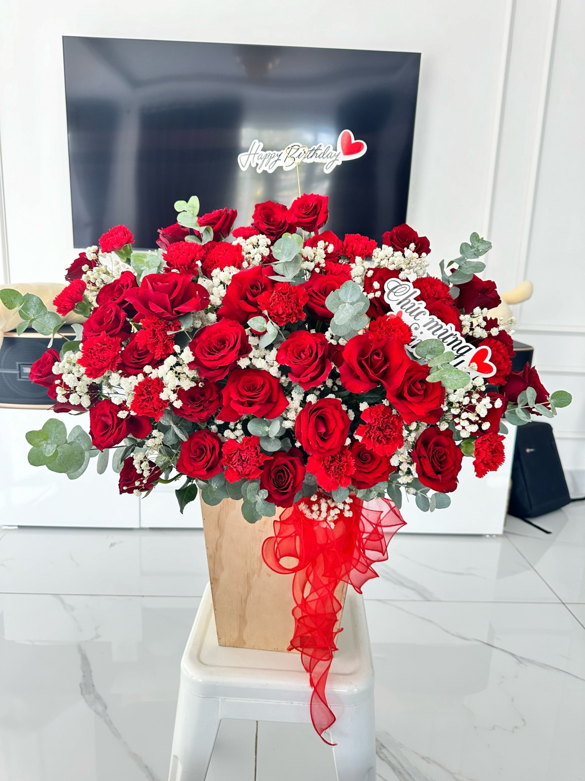 Giỏ hoa khai trương tặng sếp