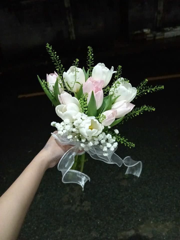 Bó hoa cưới tulip 