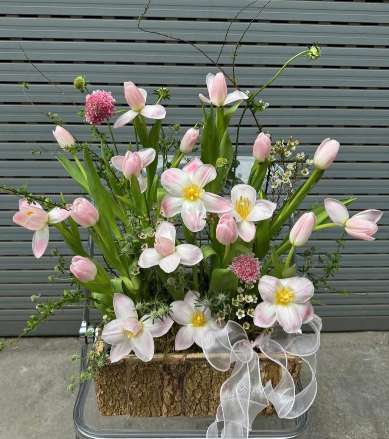 Hộp hoa tulip tại thủ Đức 