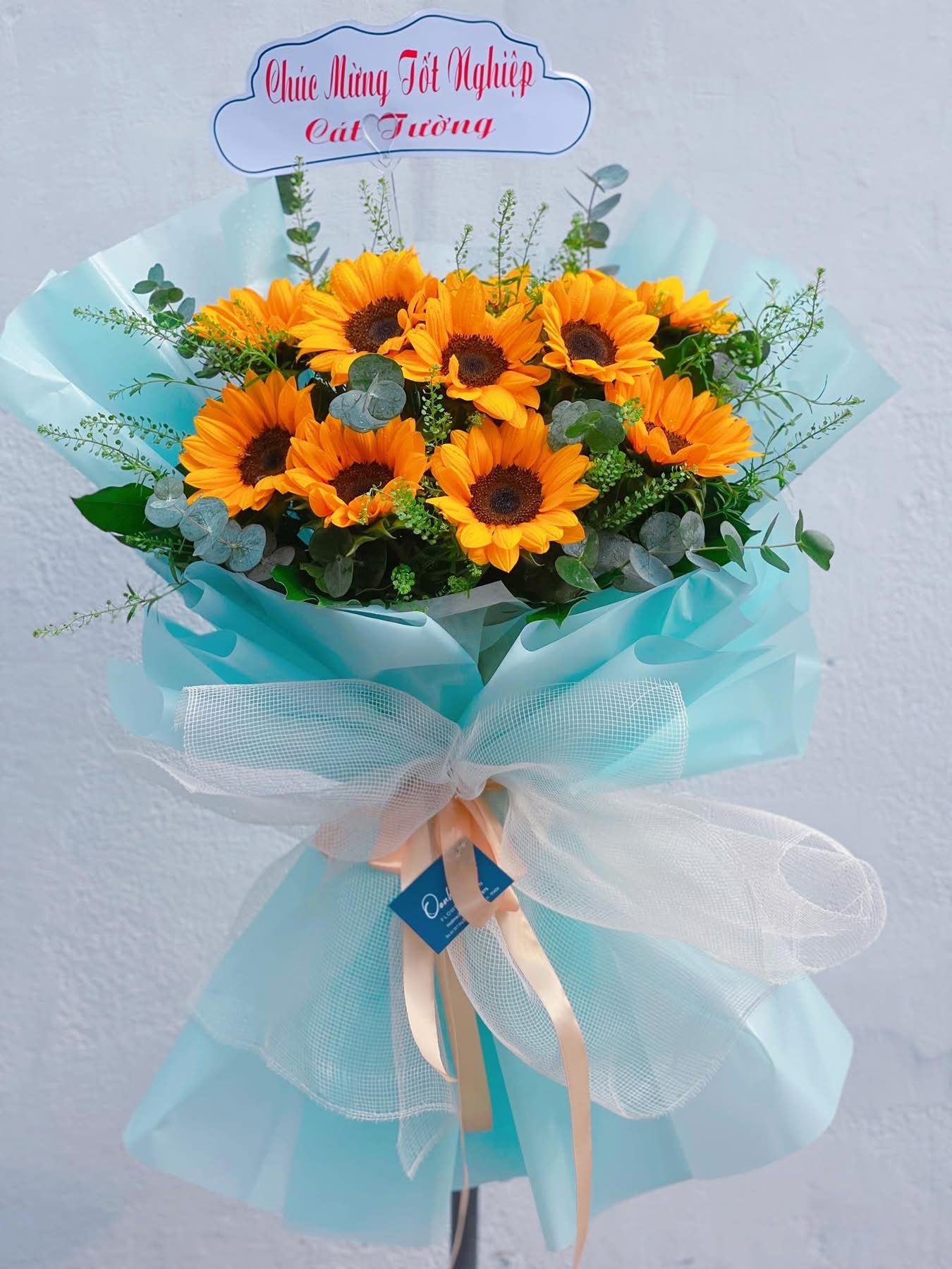 Bó hoa tốt nghiệp dành cho bạn nam