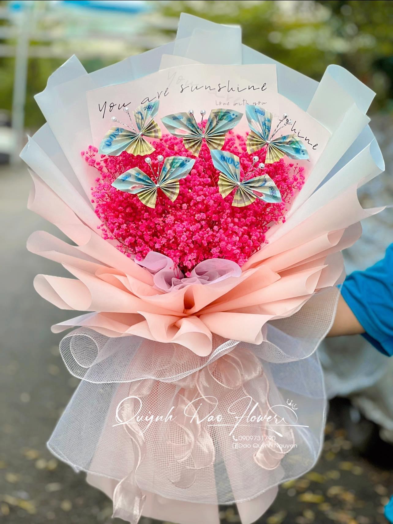 Bó hoa bi mix hoa bướm tiền 
