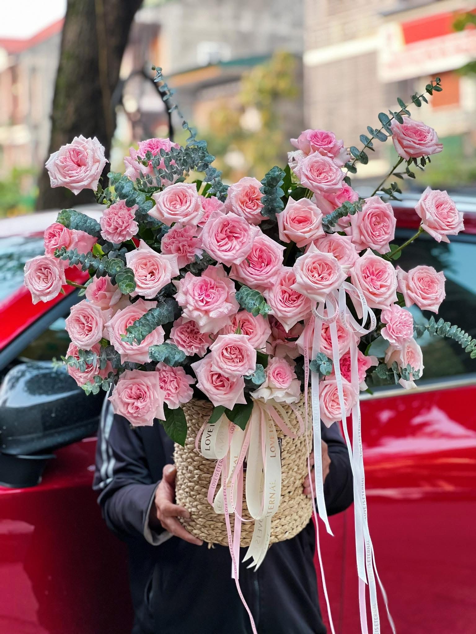 Giỏ hoa ohara hồng thủ Đức 