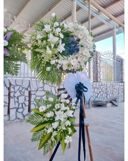 Kệ viếng tone trắng giá rẻ