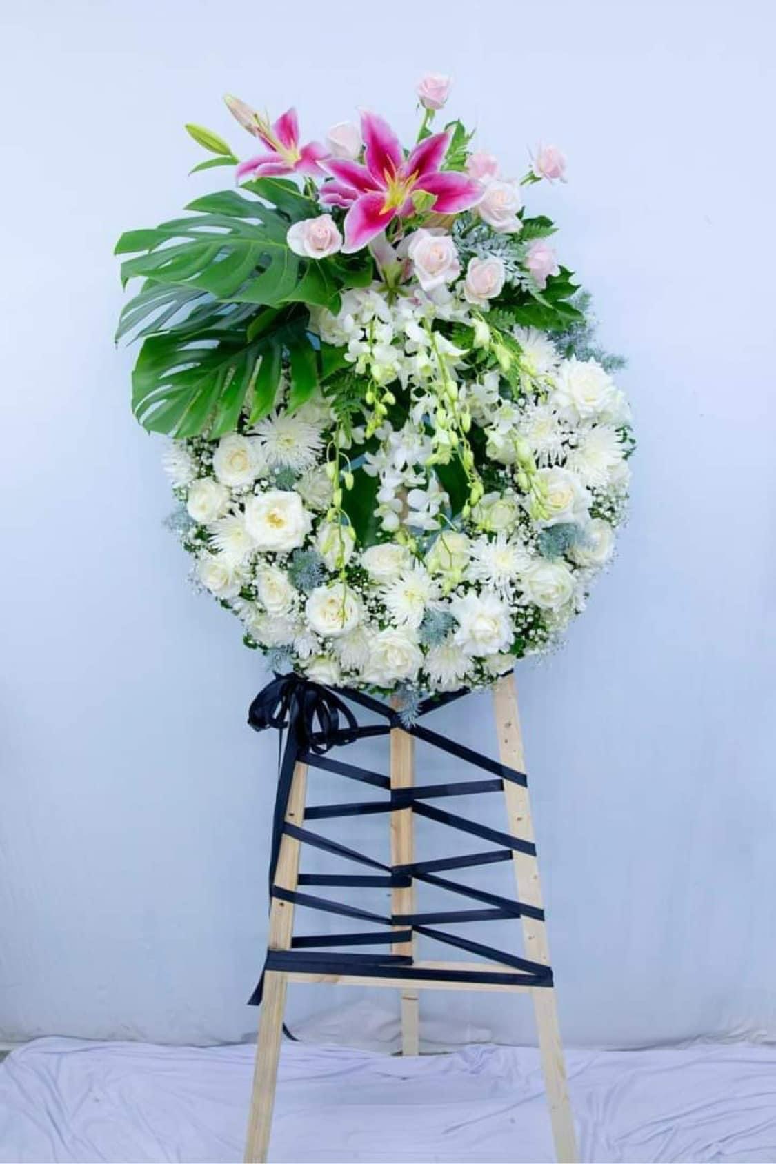 Kệ viếng đơn giản rẻ đẹp 