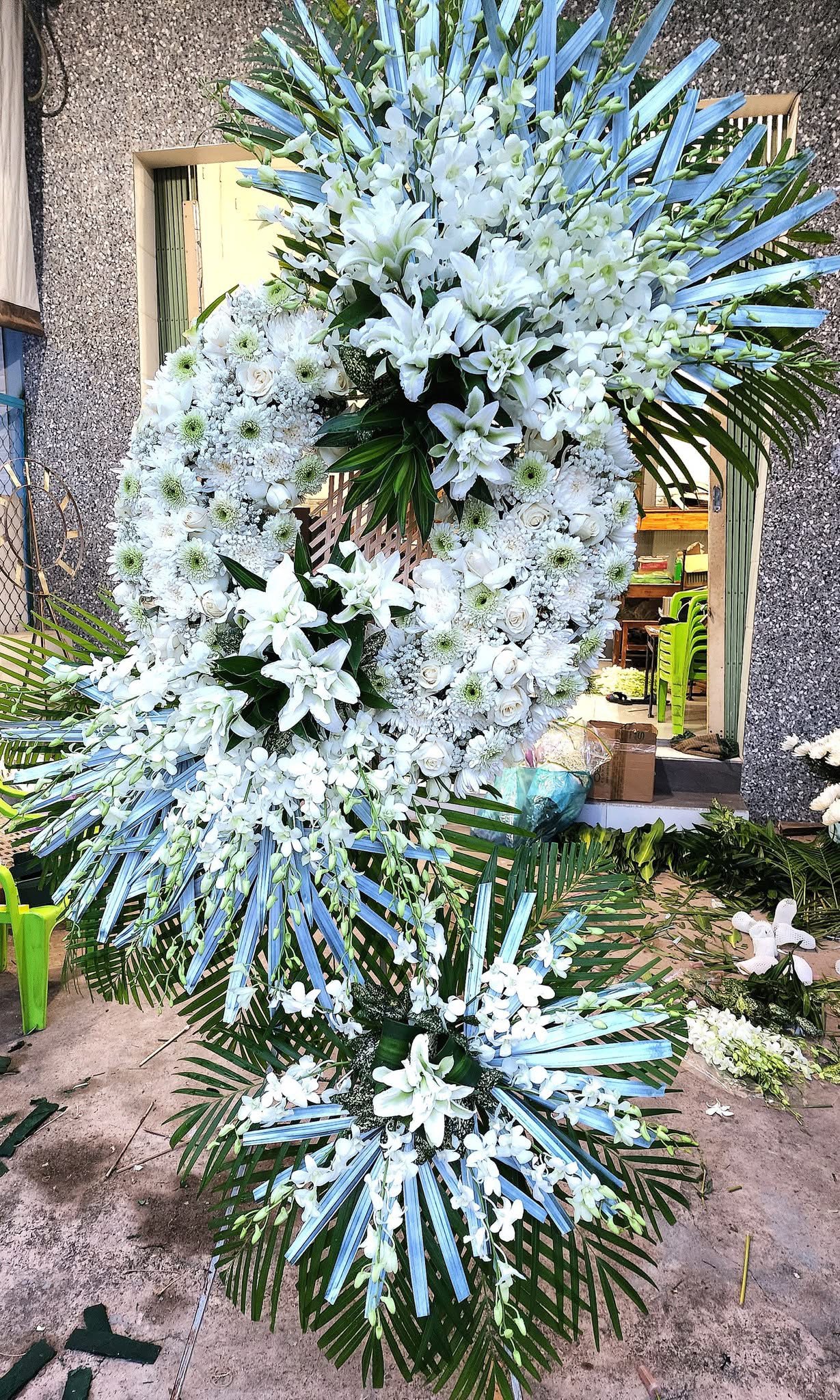 Kệ viếng cao to sang tại Thủ Đức 