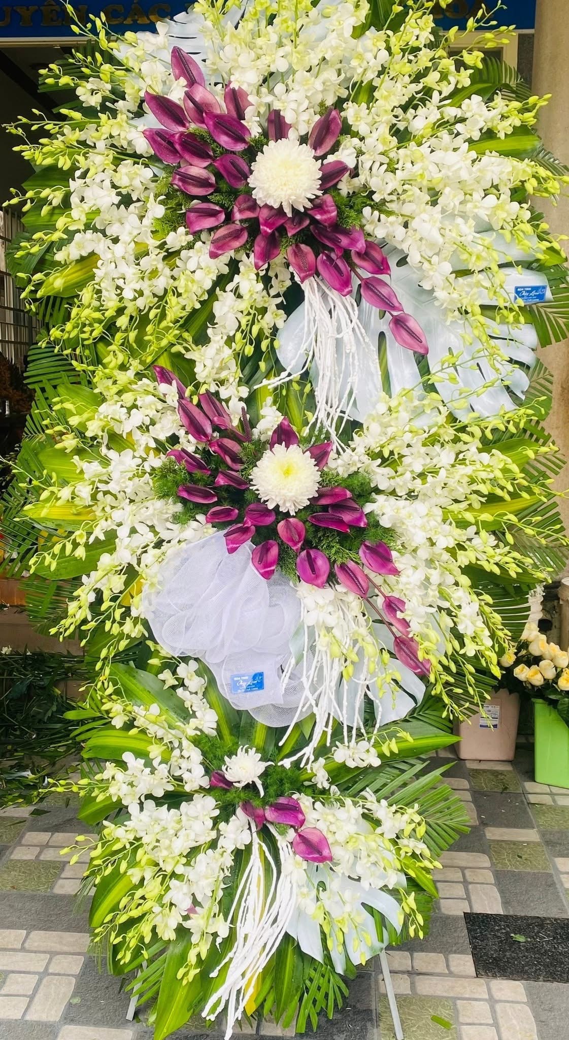 Kệ viếng 3 tầng sang trọng 