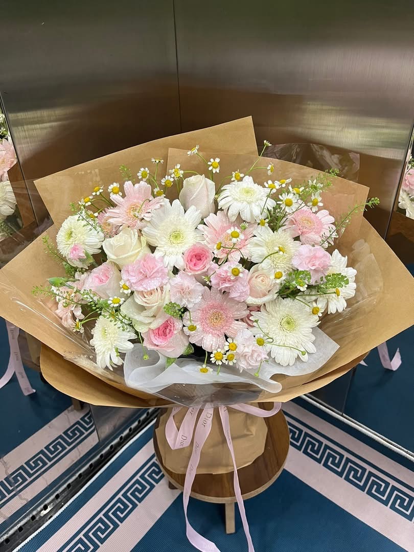 Bó hoa đồng tiền trắng thủ Đức 