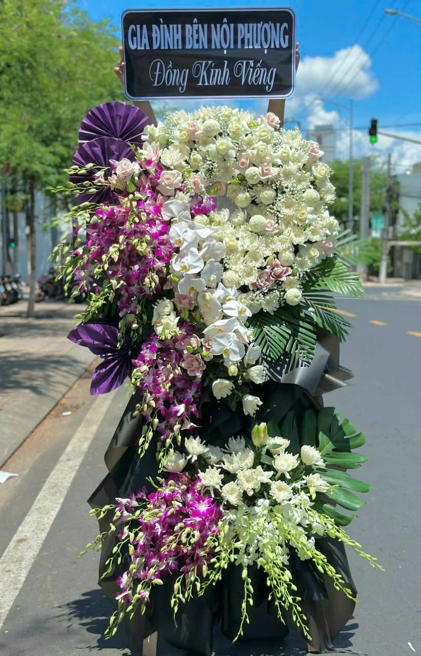Kệ viếng Tân Bình 