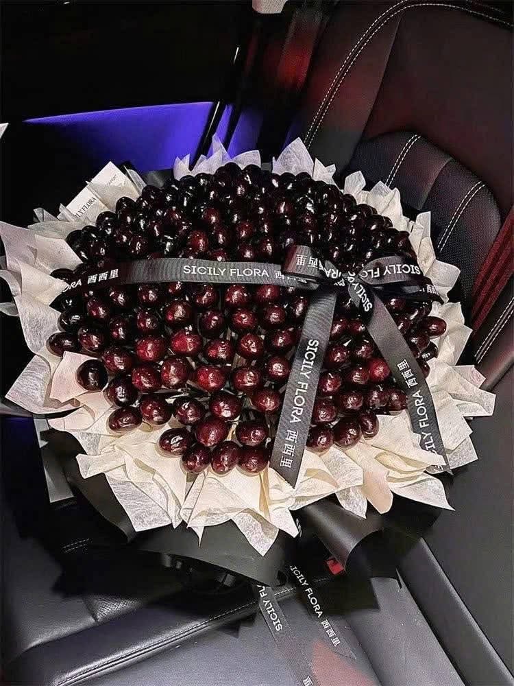 Bó hoa cherry