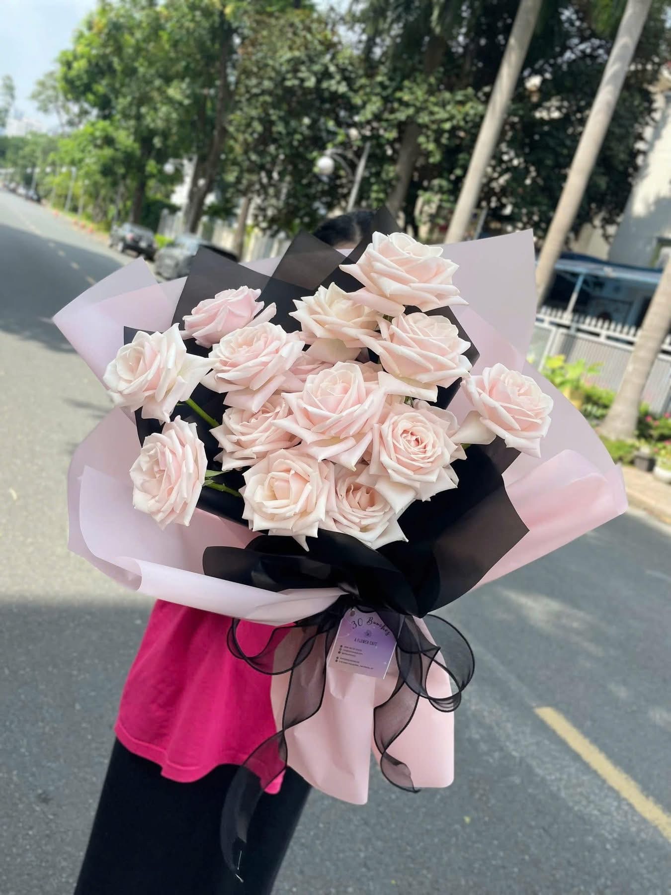 Bó hoa Hồng kem tại Thủ Đức 