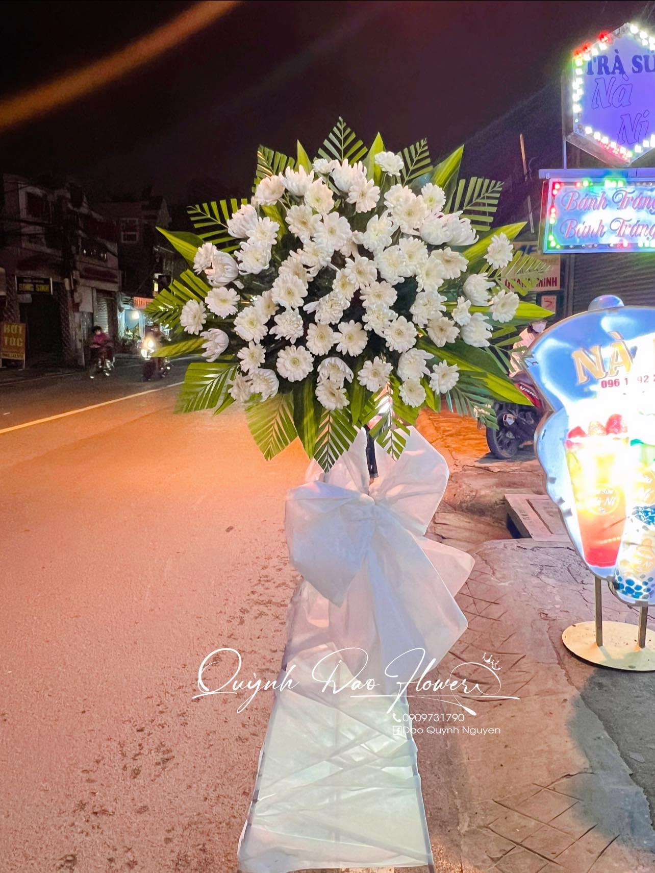Kệ viếng rẻ 