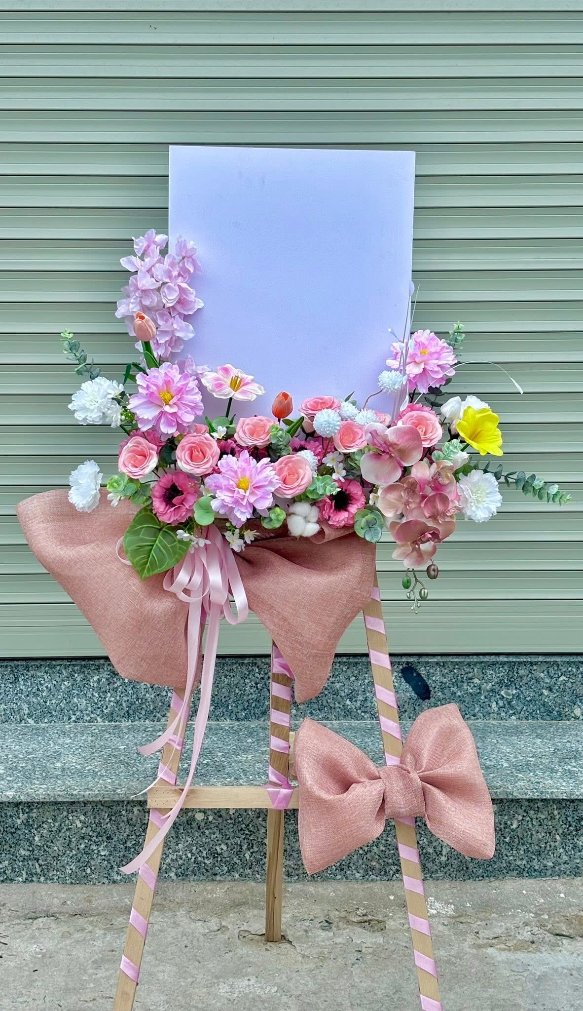 Kệ khai trương hoa lụa  thủ Đức 