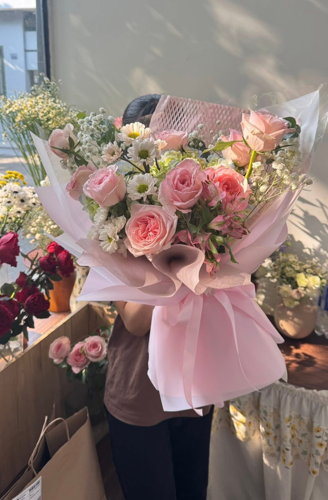 Bó hoa Hồng mix xinh xắn 