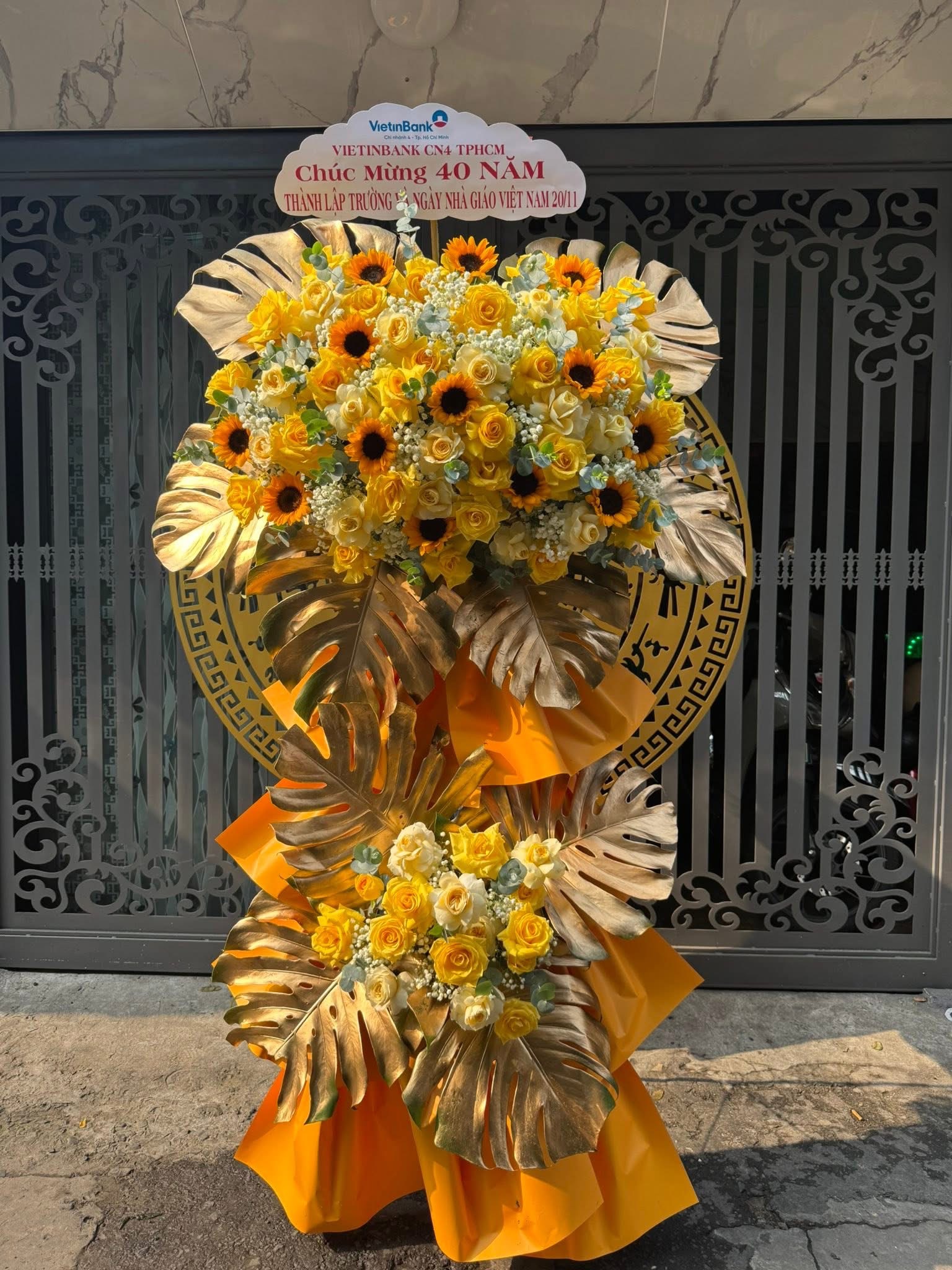 Kệ khai trương màu vàng tại Trà Vinh, An Giang, Kiên Giang, Hà Tiên