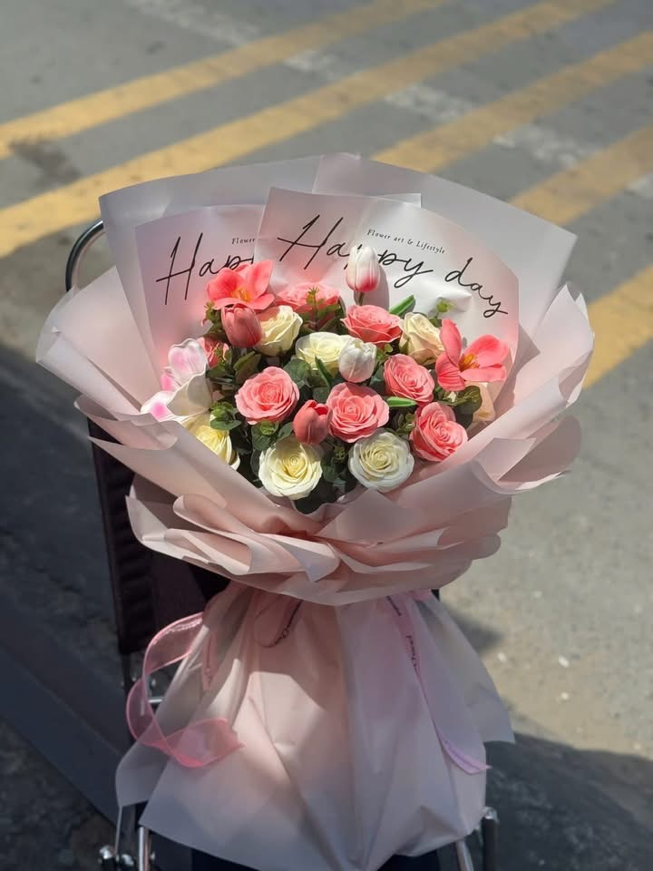 Bó hoa sáp mix tulip