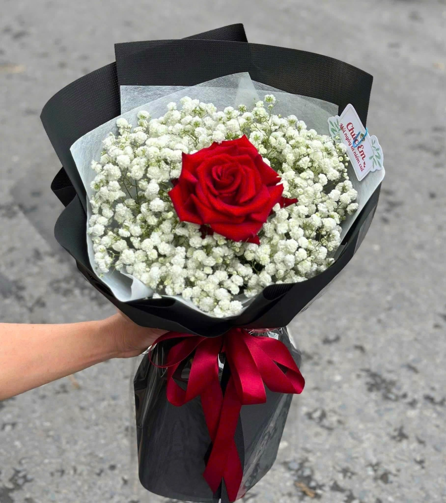 Bó hoa 1 bông Hồng đỏ mix baby