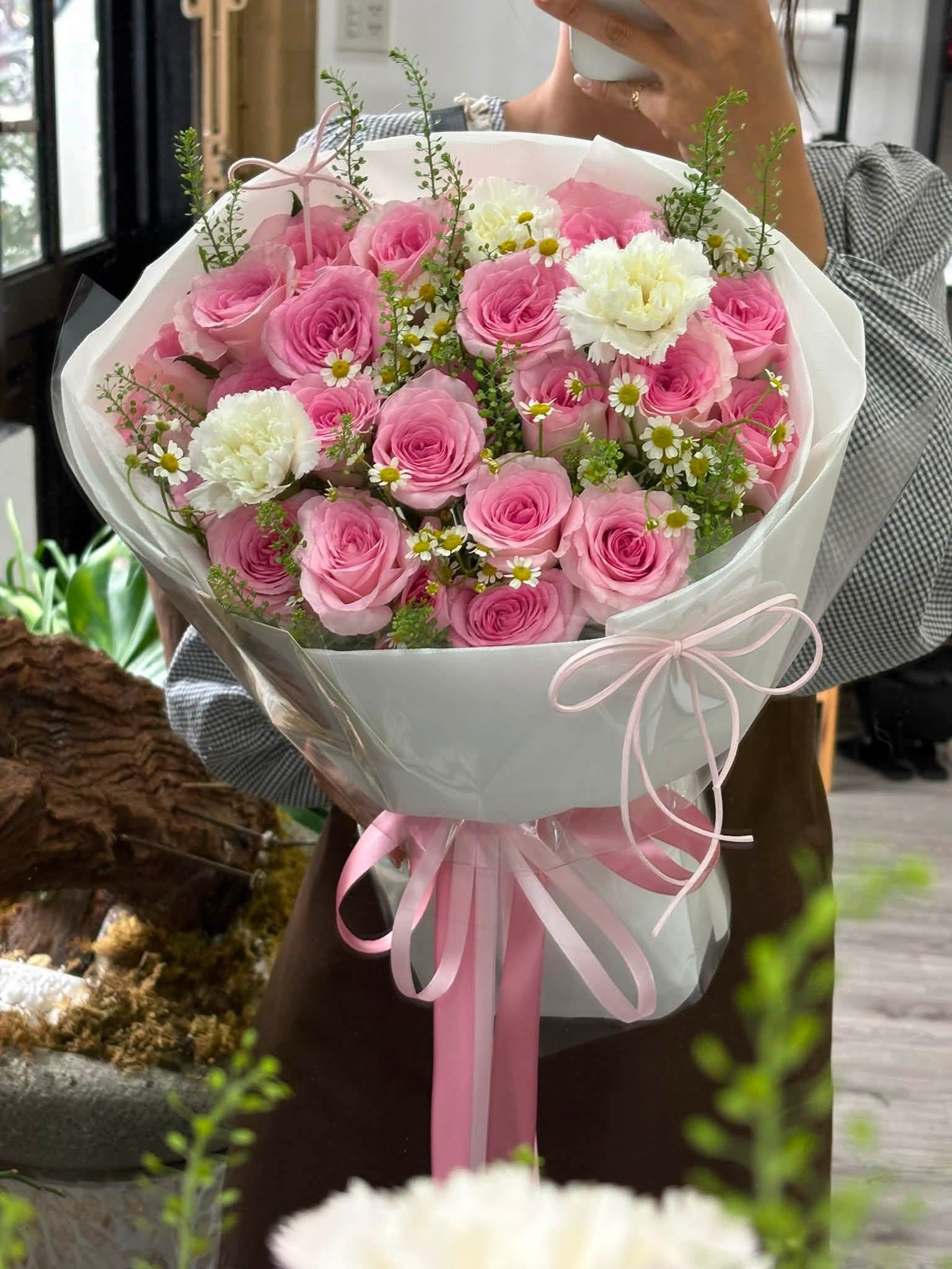 Bó hoa hồng lạc thần quận 2